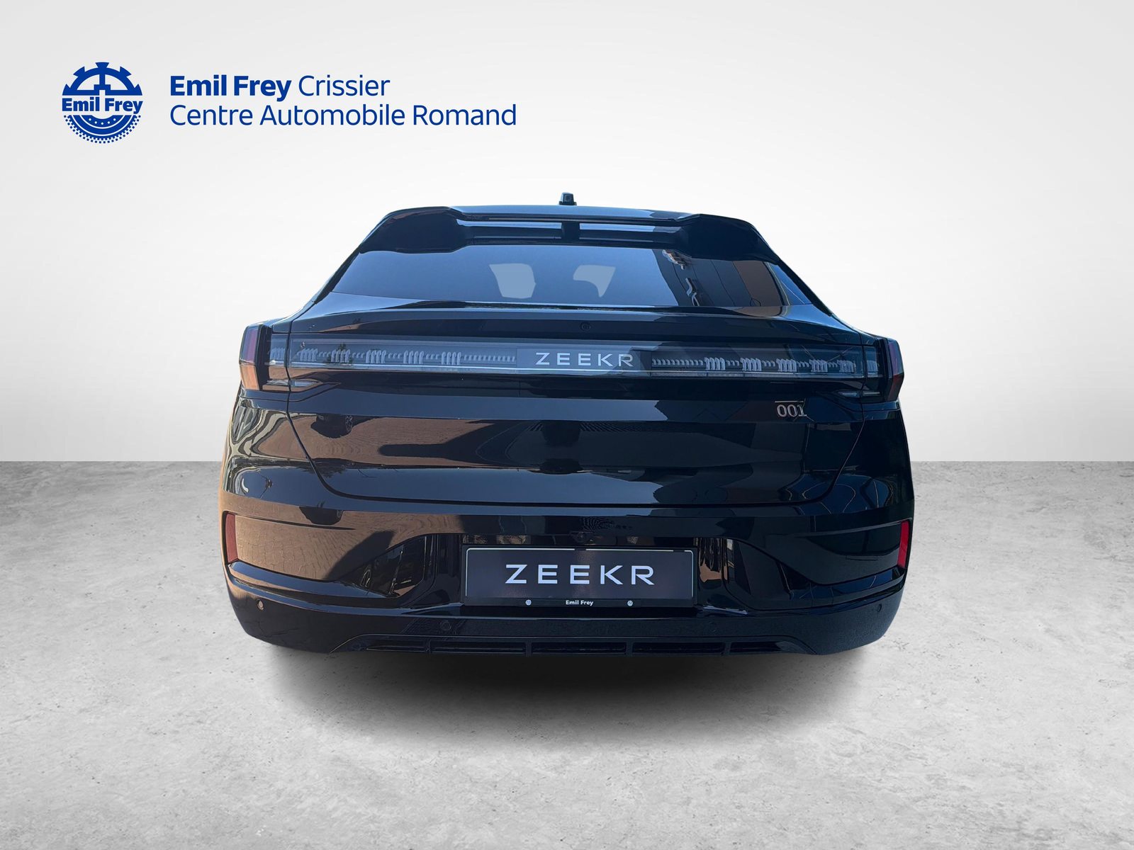 ZEEKR 001 Privilege AWD, Electric, New car, Automatic - 4