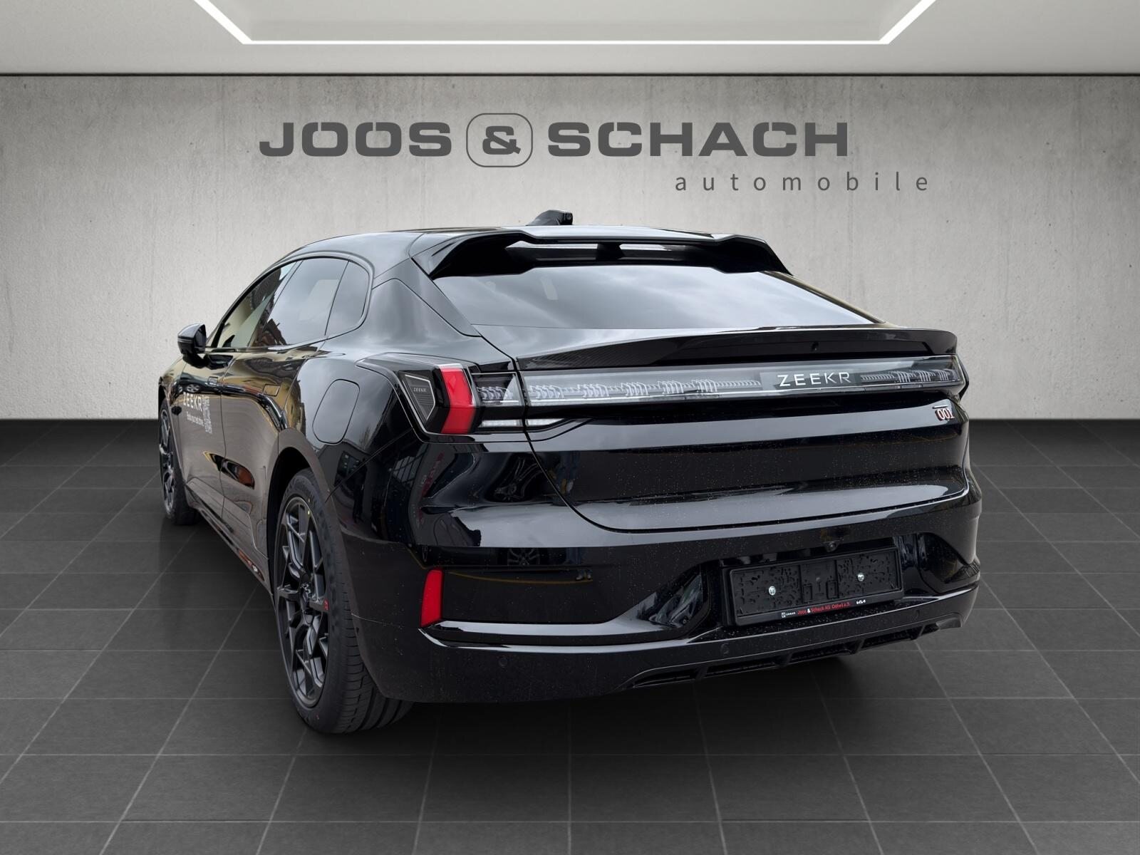 ZEEKR 001 Privilege Sport Edition AWD, Elektro, Occasion / Gebraucht, Automatik - 7