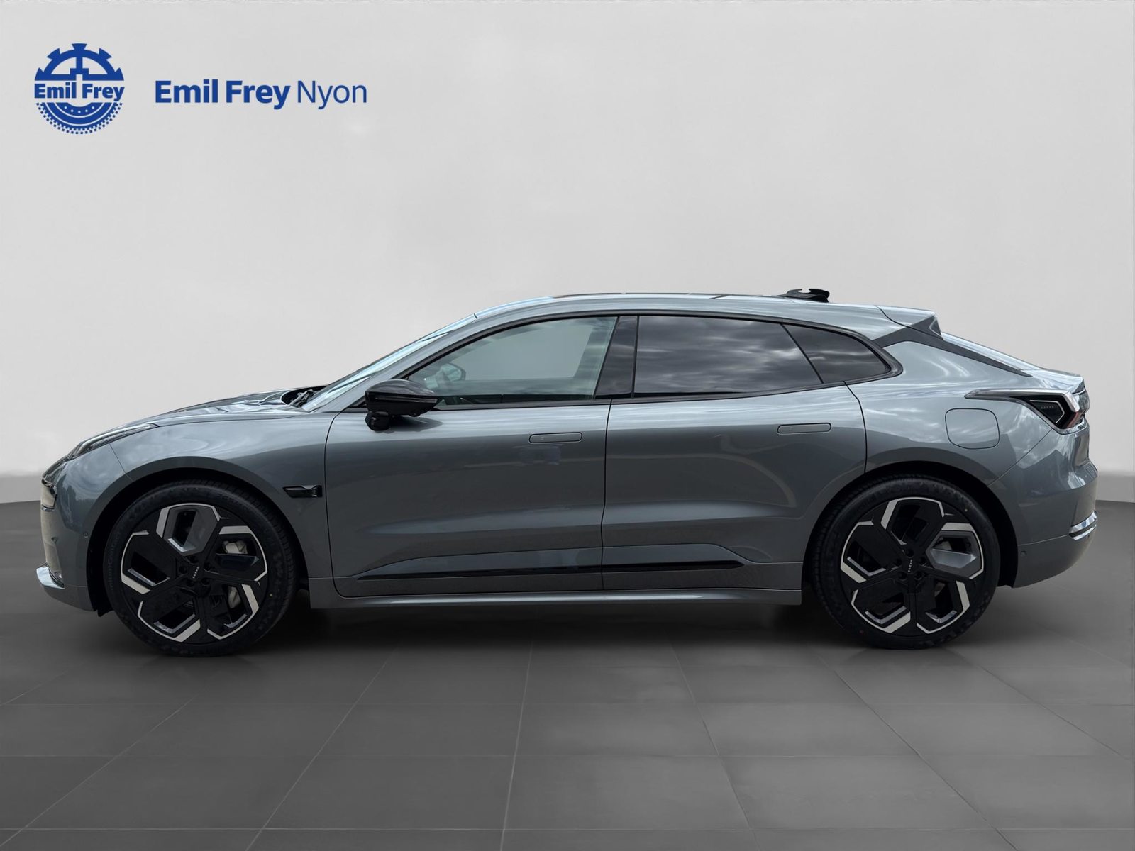 ZEEKR 001 Performance AWD, Electric, Ex-demonstrator, Automatic - 3