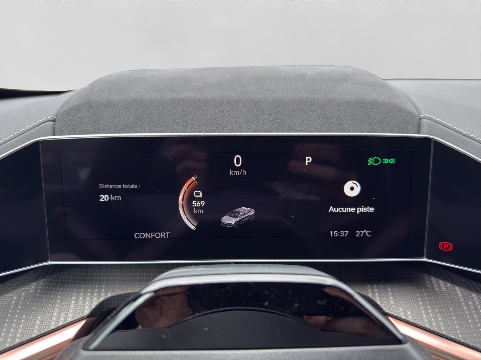 ZEEKR 001 Performance AWD, Electric, Ex-demonstrator, Automatic - 4
