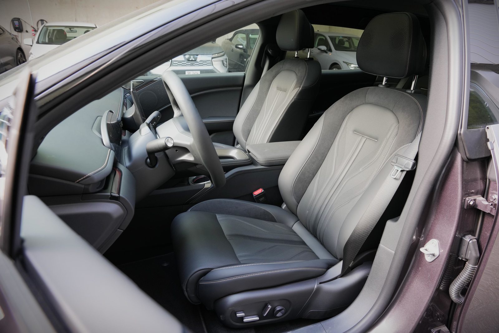 ZEEKR 7GT Privilege AWD, Elektro, Neuwagen, Automatik - 7
