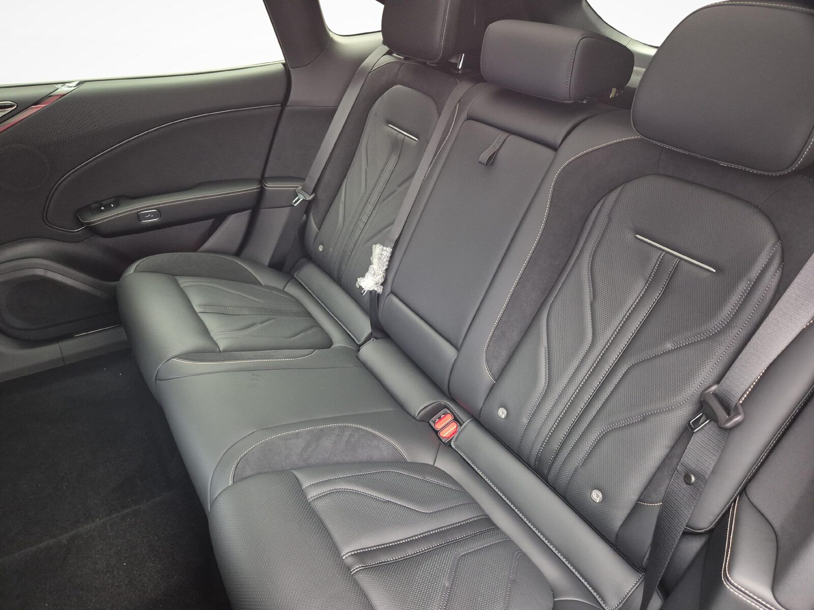 ZEEKR 7GT Privilege AWD - ab 1.29% Leasingzins, Elettrica, Auto nuove, Automatico - 7