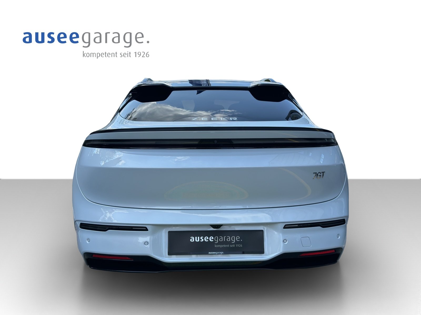 ZEEKR 7GT Privilege AWD, Electric, New car, Automatic - 4