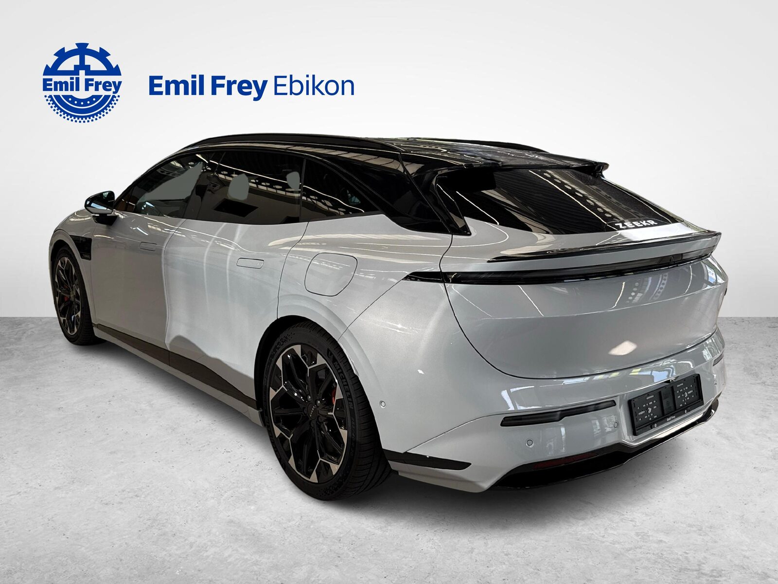 ZEEKR 7GT Privilege AWD, Electric, Ex-demonstrator, Automatic - 7
