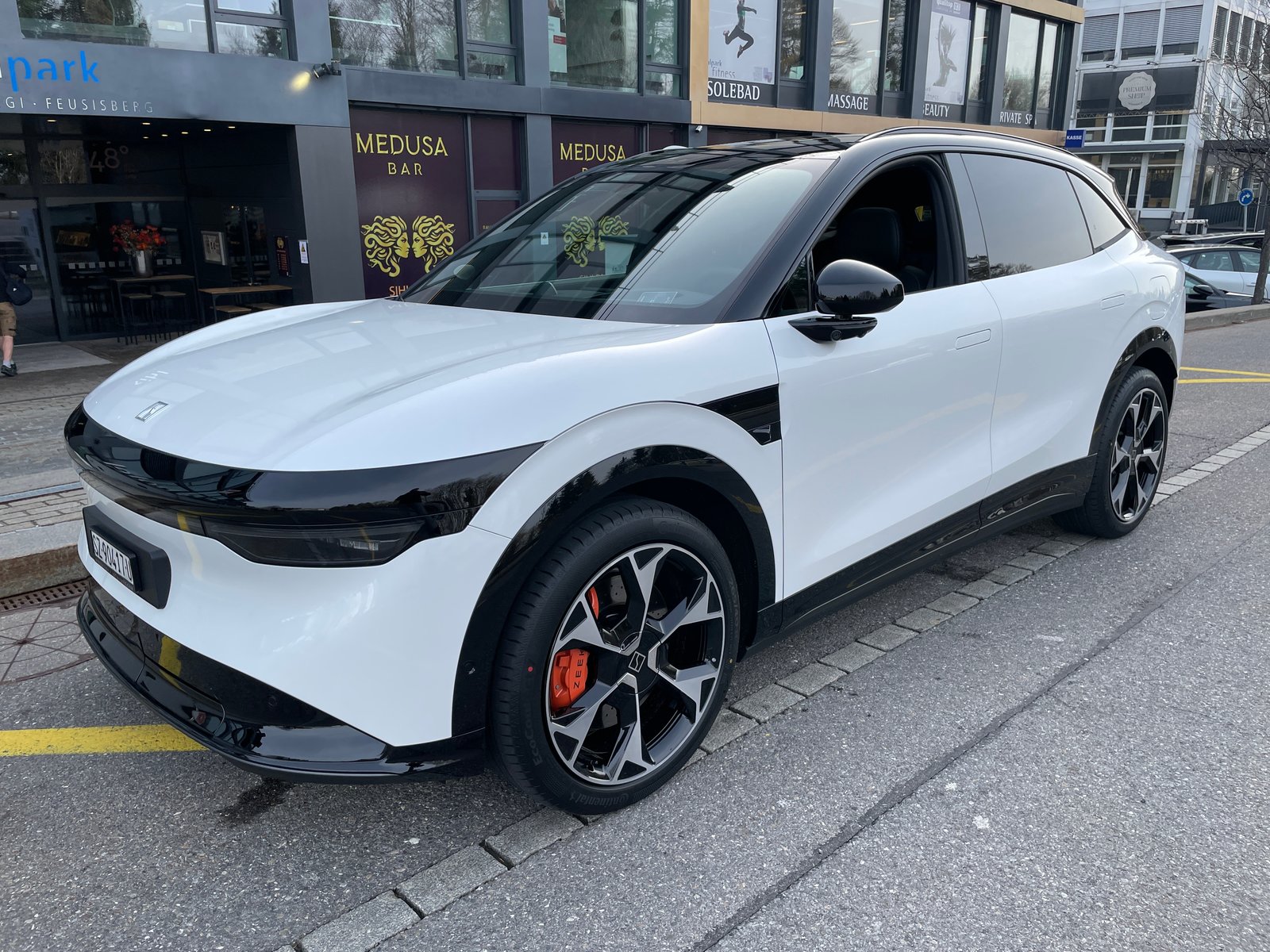 ZEEKR 7X Privilege AWD mit Comfort inkl. Cockpit Paket mit A
