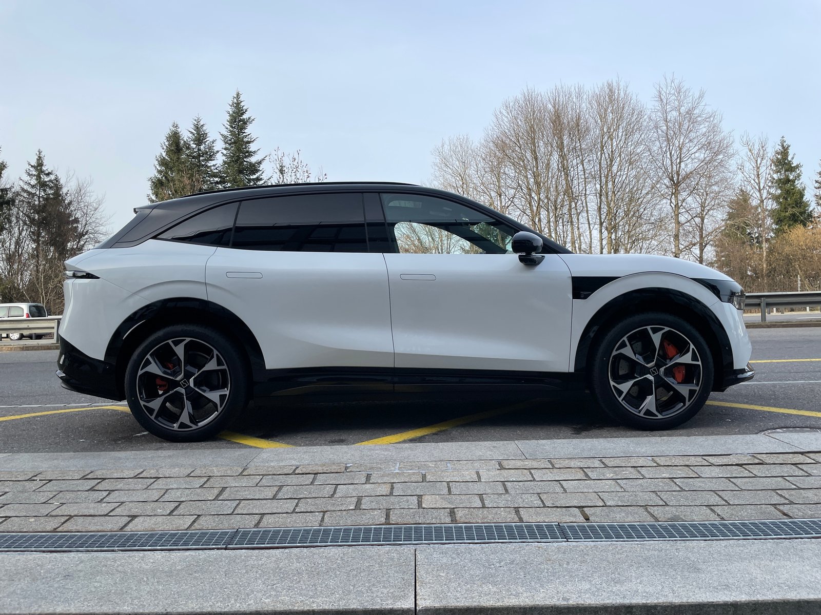 ZEEKR 7X Privilege AWD mit Comfort inkl. Cockpit Paket mit A, Elektro, Neuwagen, Automatik - 4