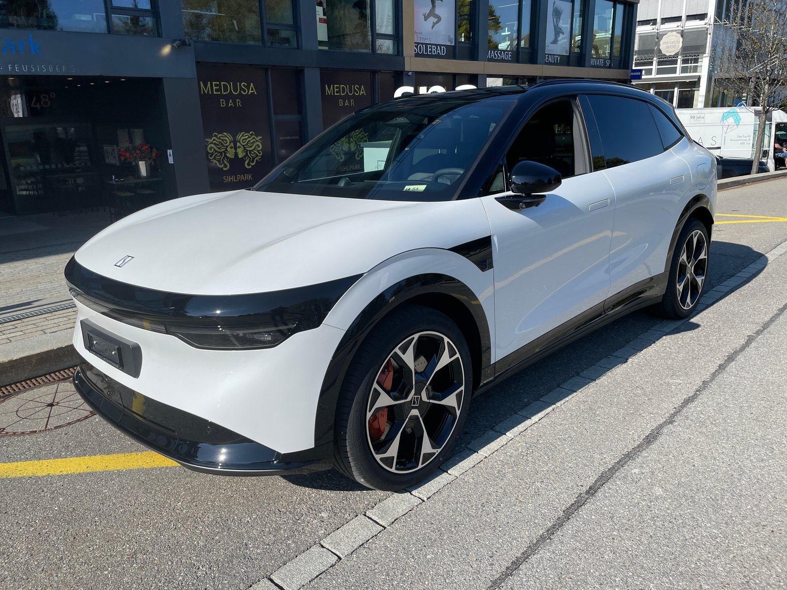 ZEEKR 7X Privilege AWD mit Comfort inkl. Cockpit Paket