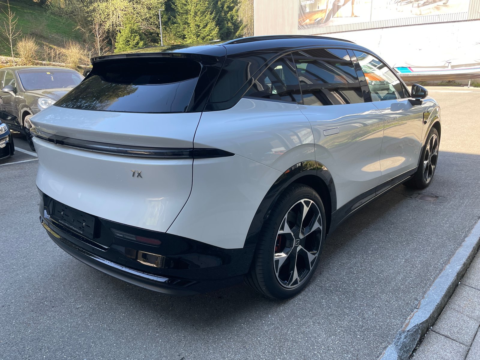 ZEEKR 7X Privilege AWD 100kWh mit Comfort inkl. Cockpit Pake, Elettrica, Auto nuove, Automatico - 7