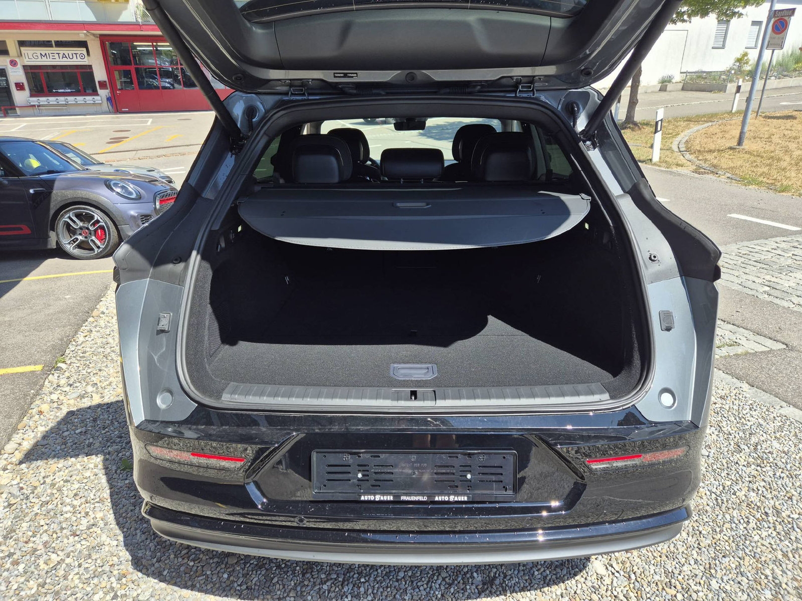 ZEEKR 7X Privilege AWD 100 kWh, Elektro, Automatik - 7