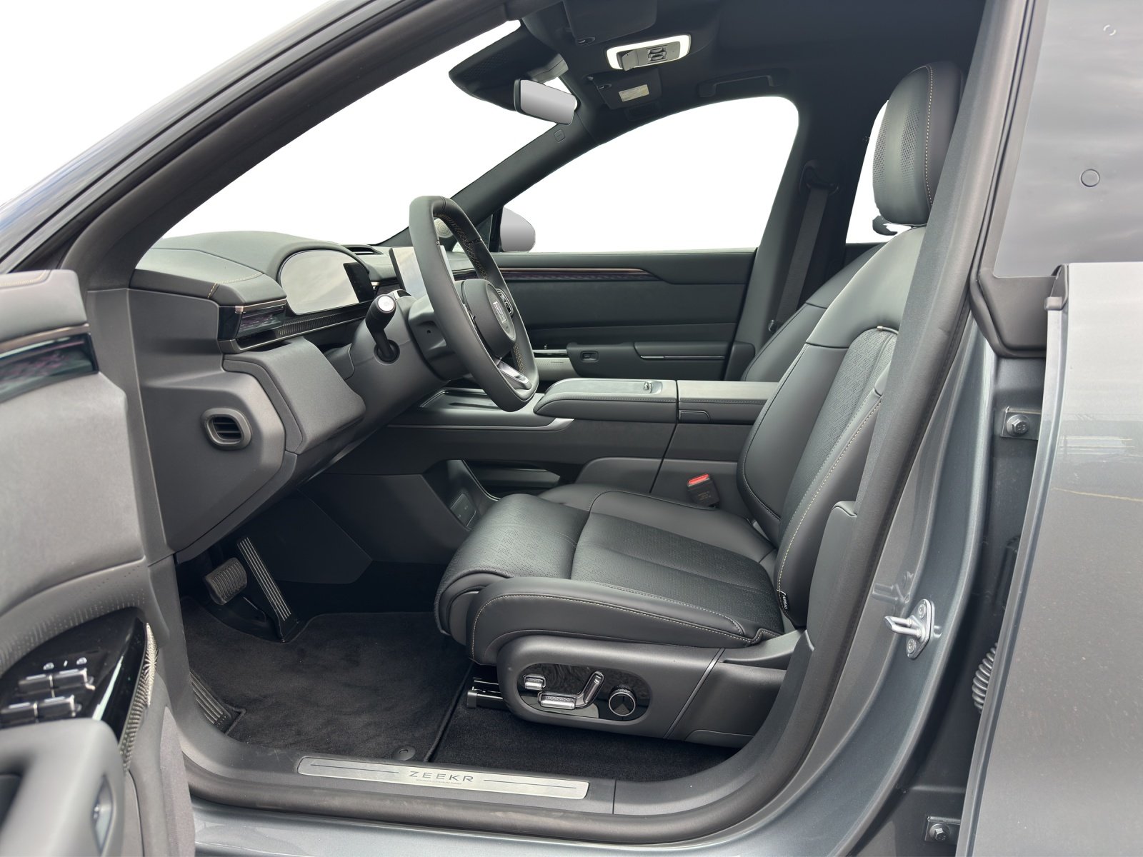 ZEEKR 7X Privilege AWD, Électrique, Voiture nouvelle, Automatique - 5