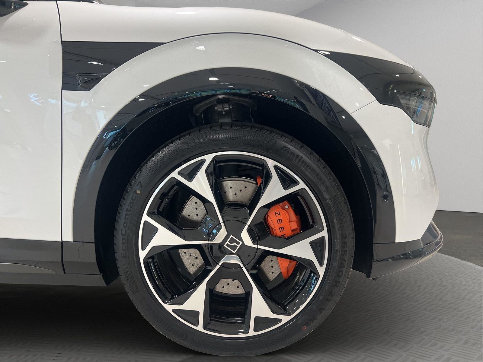 ZEEKR 7X Privilege AWD, Électrique, Voiture nouvelle, Automatique - 7