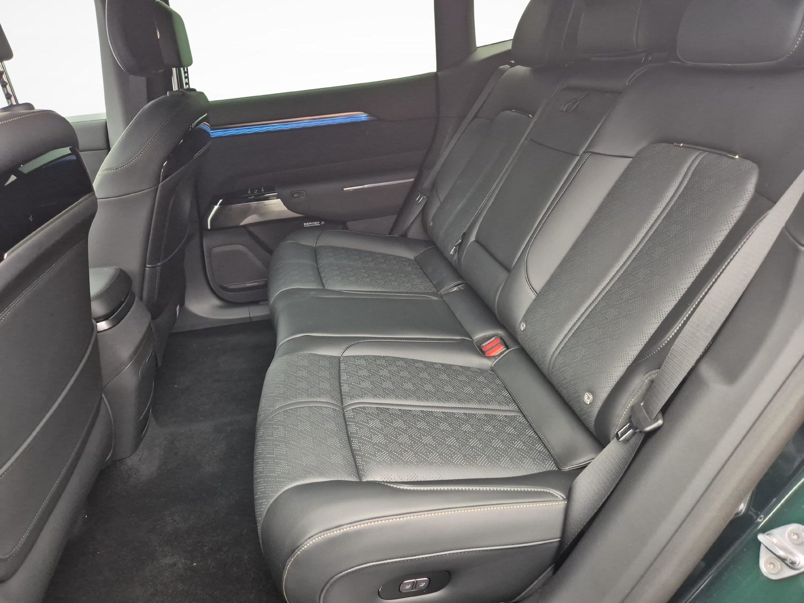 ZEEKR 7X Privilege AWD - ab 1.29% Leasingzins, Elektro, Neuwagen, Automatik - 7