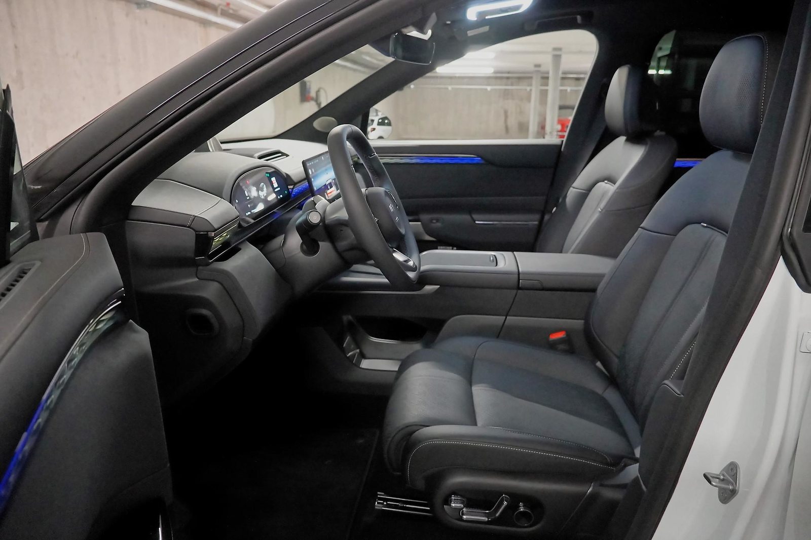 ZEEKR 7X Privilege AWD, Électrique, Voiture nouvelle, Automatique - 3