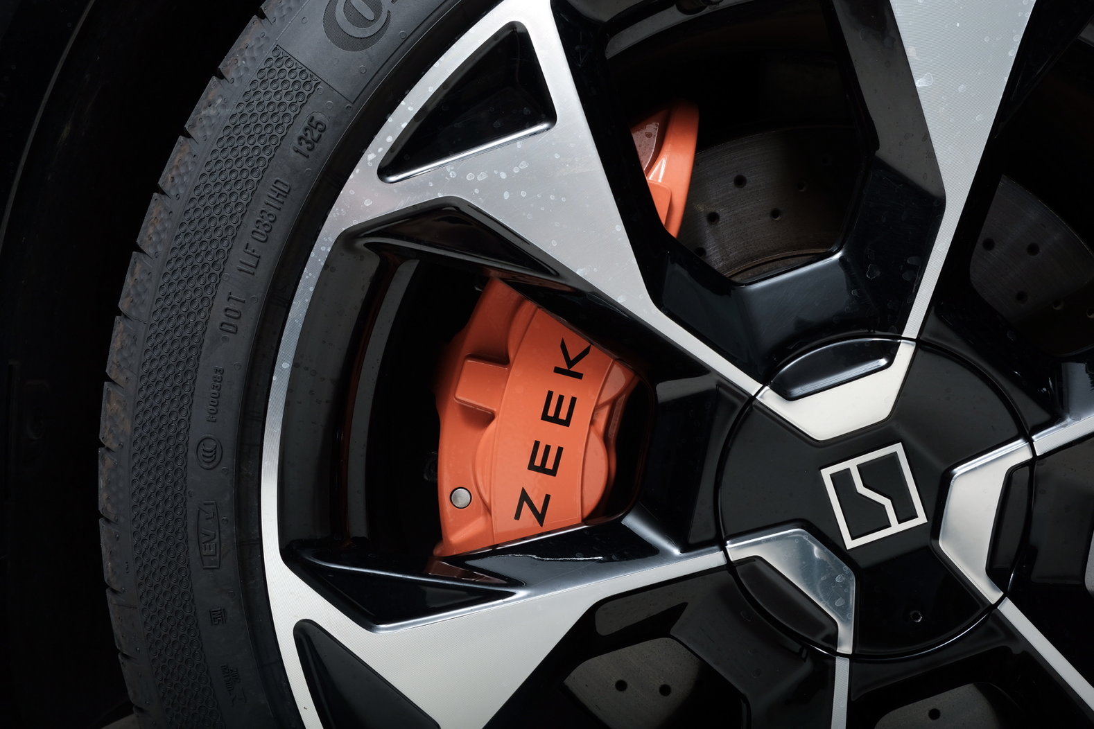 ZEEKR 7X Privilege AWD, Électrique, Occasion / Utilisé, Automatique - 4
