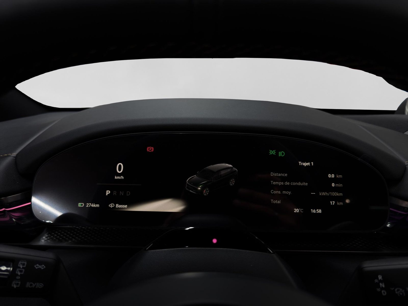ZEEKR 7X Privilege AWD, Electric, Ex-demonstrator, Automatic - 4
