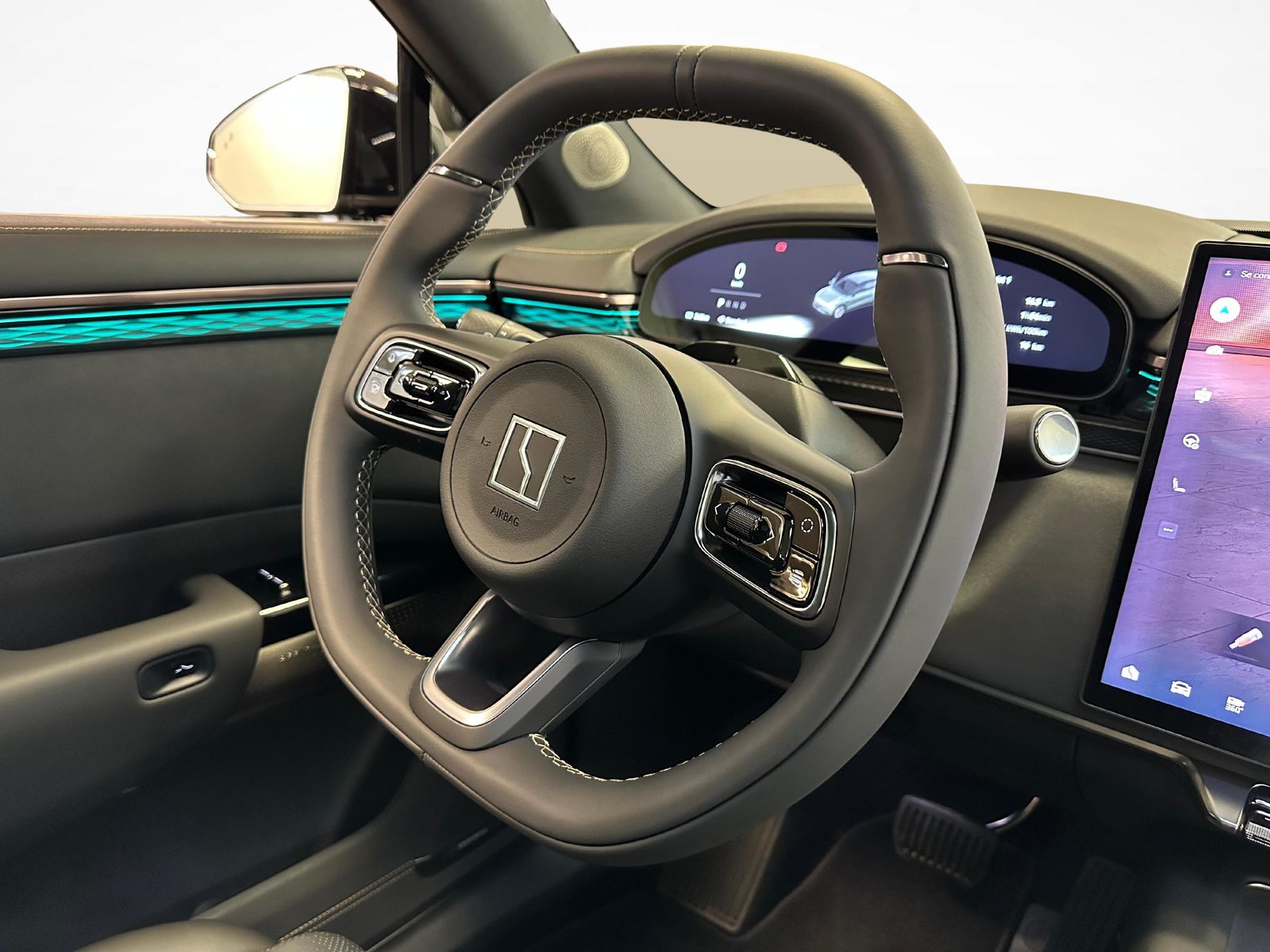 ZEEKR 7X Privilege AWD, Électrique, Voiture de démonstration, Automatique - 7