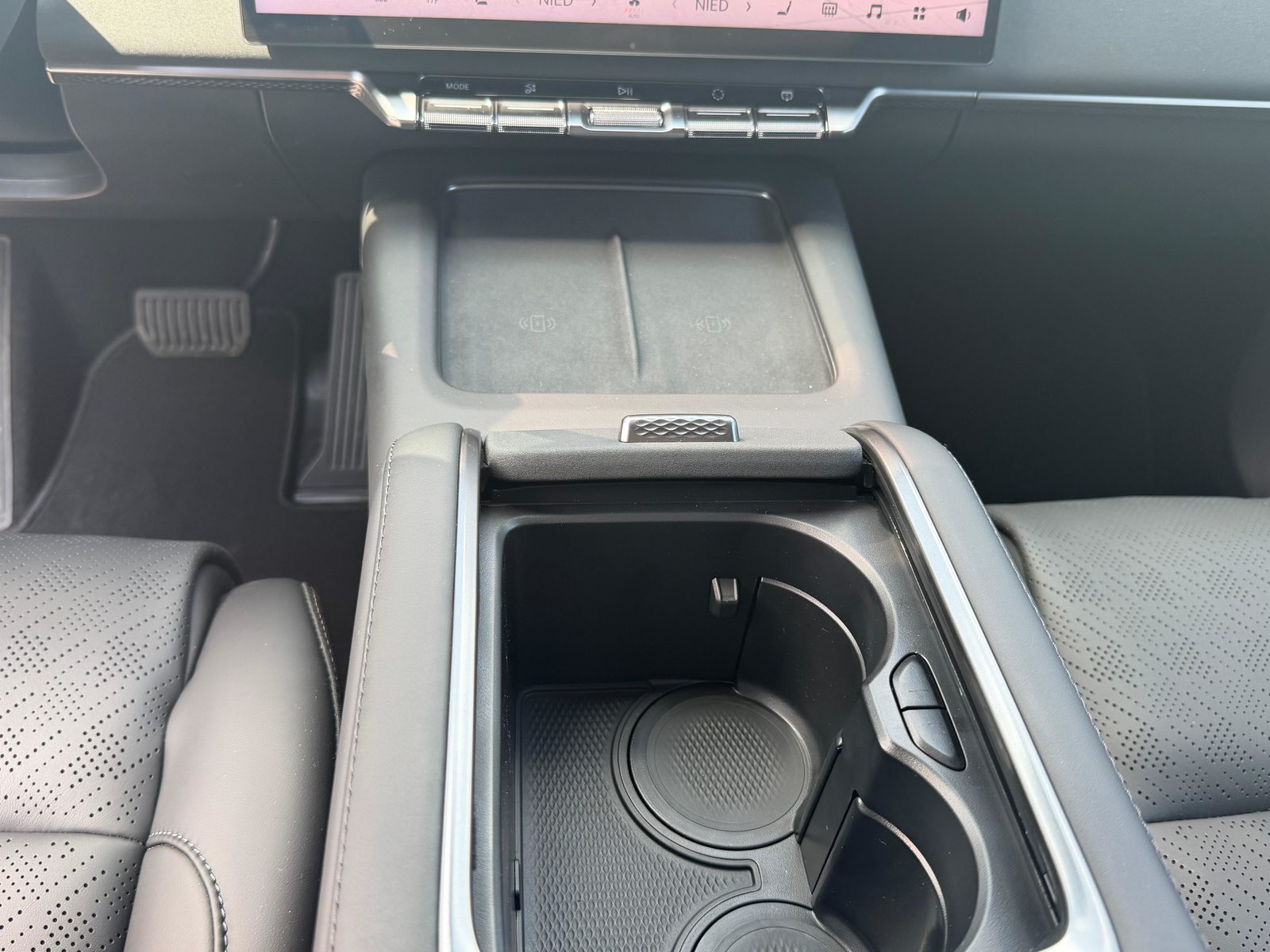 ZEEKR 7X Privilege AWD, Elektro, Vorführwagen, Automatik - 6