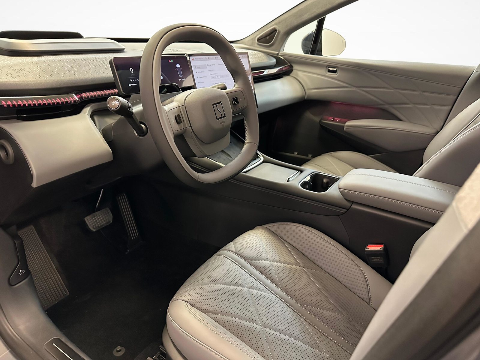 ZEEKR X Privilege AWD, Electric, New car, Automatic - 4