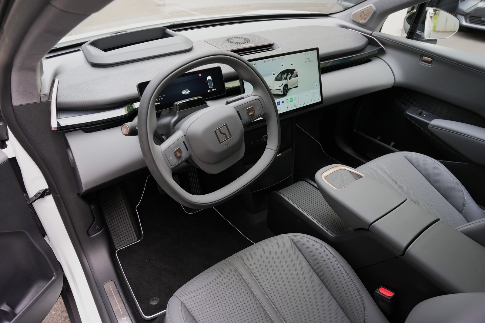 ZEEKR X Privilege AWD, Electric, Second hand / Used, Automatic - 7