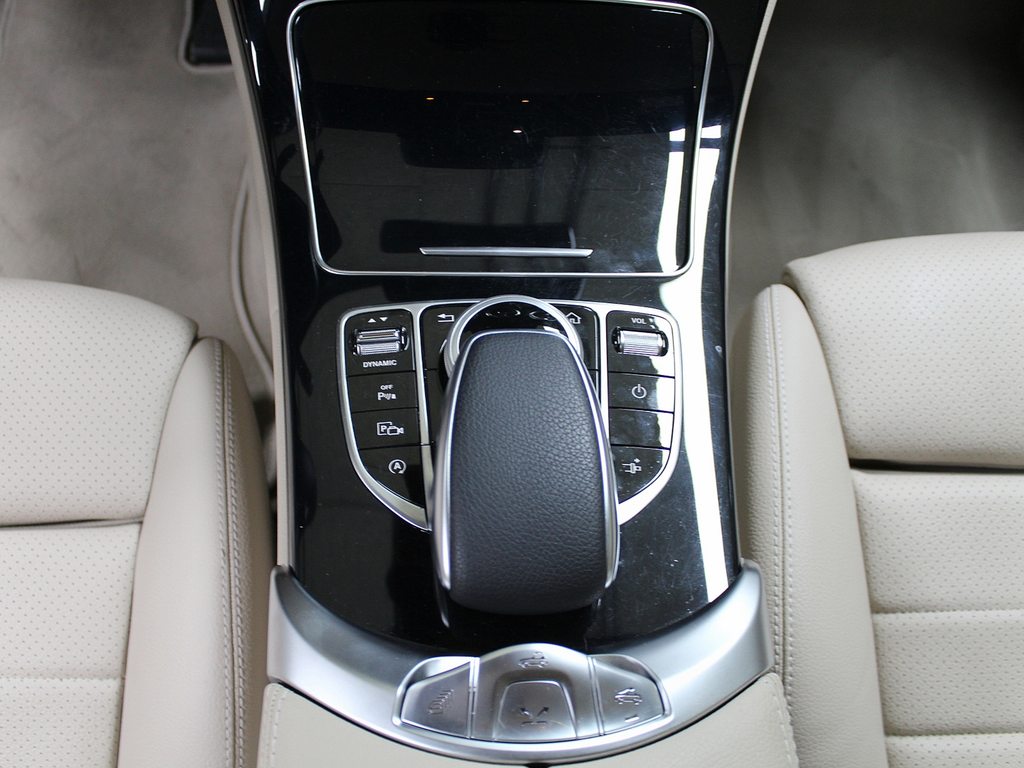 MERCEDES-BENZ C 200 Cabriolet, Mild-Hybrid Benzin/Elektro, Occasion / Gebraucht, Automat