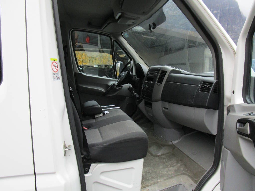 VW Crafter 35 dcab.-ch. 3665 2.0 TDI 109, Diesel, Second hand/used, Manual